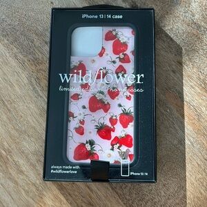 Wildflower Phone IPhone 14 Case